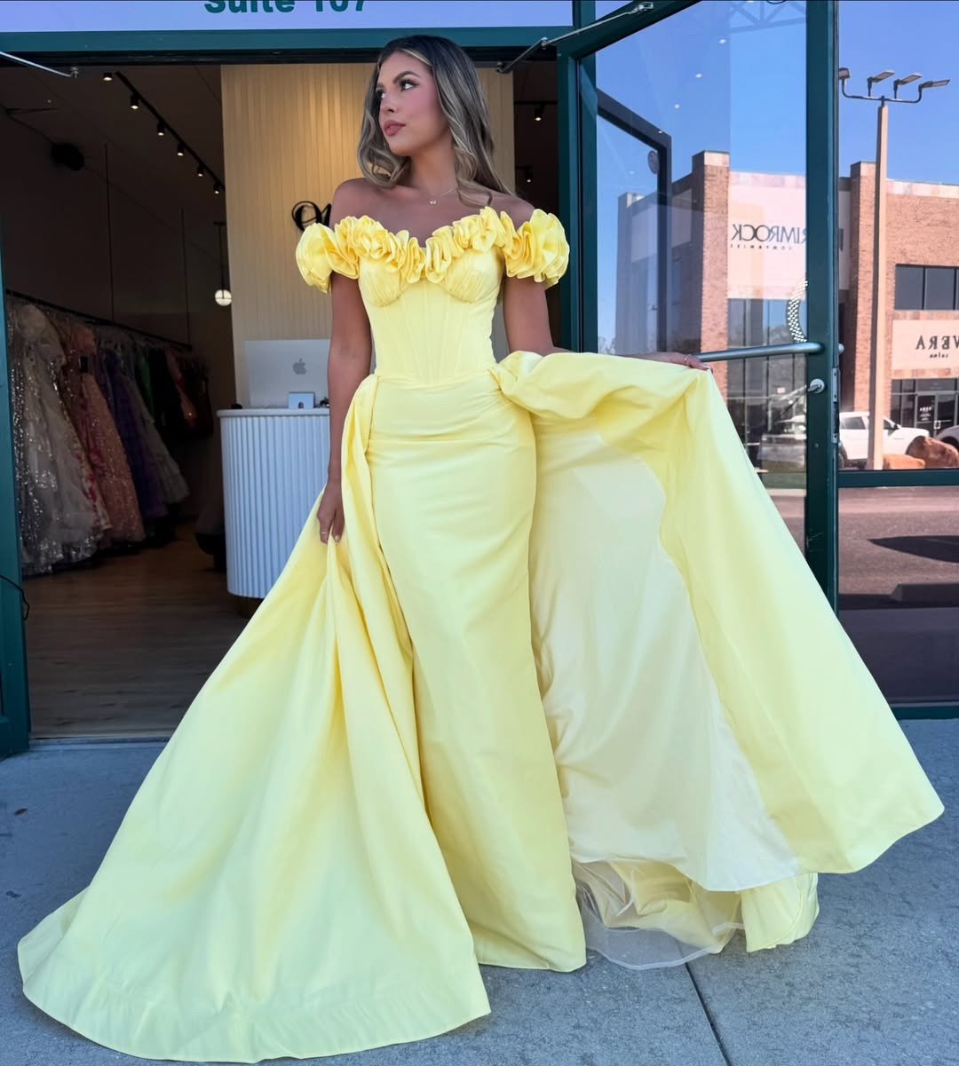 Mermaid Satin Ruffles Prom Dresses Long Yellow Plus Size Evening Gowns