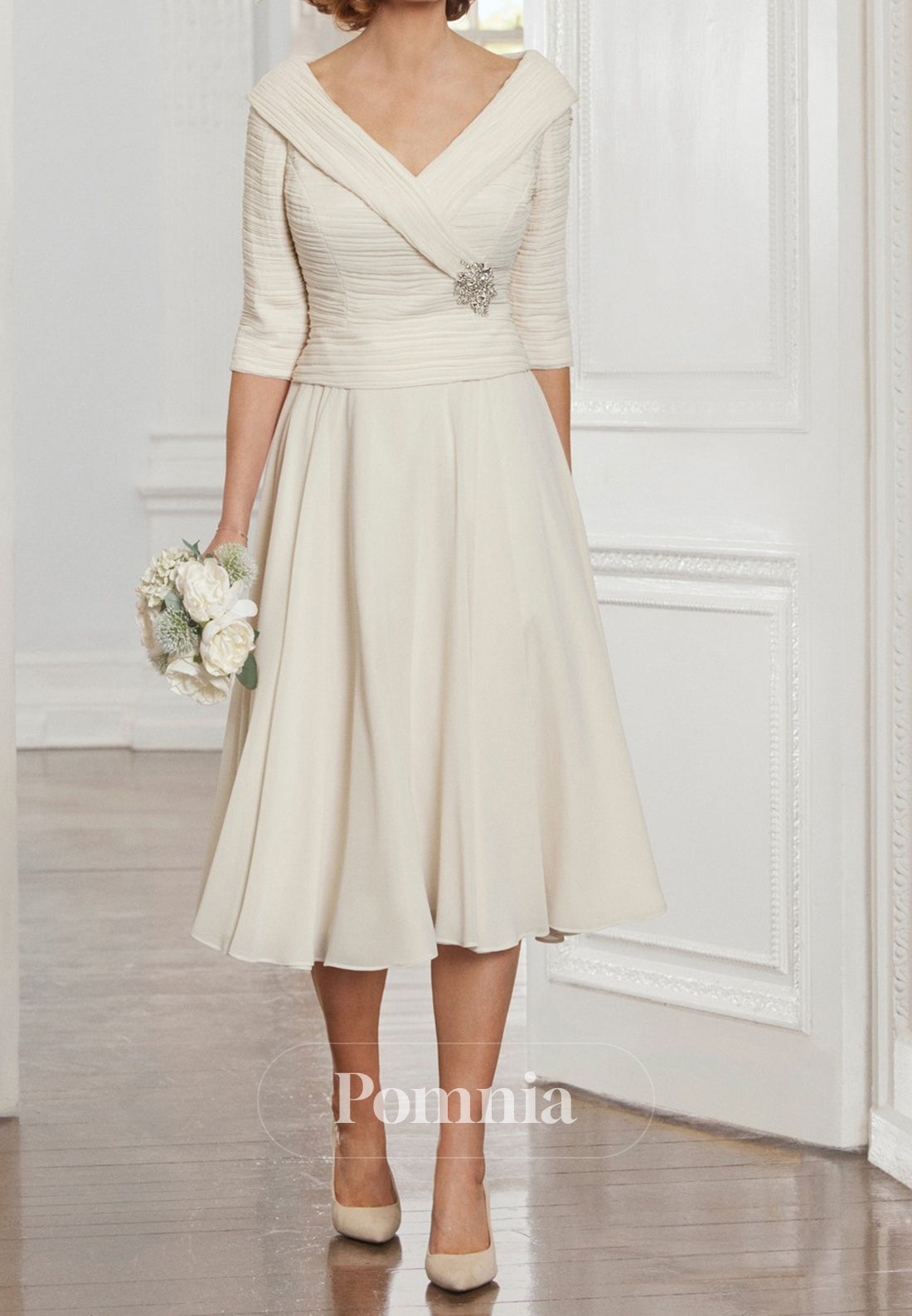 A-Line Long Sleeves V-Neck Ruched Mother of the Bride Dress