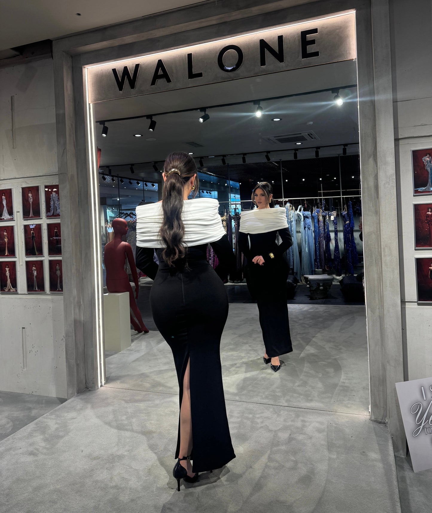 Black & White Long Sleeves Sheath Midi Dress