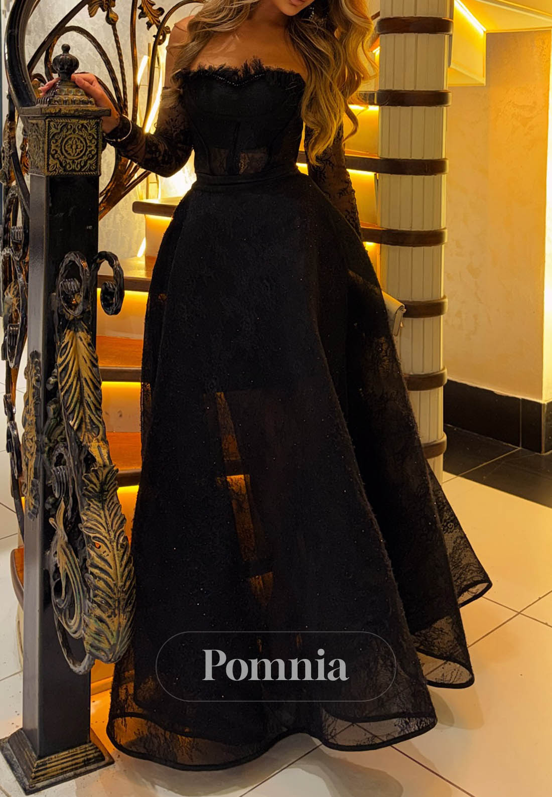 Black Long Sleeves Square A-Line Appliques Prom Dress