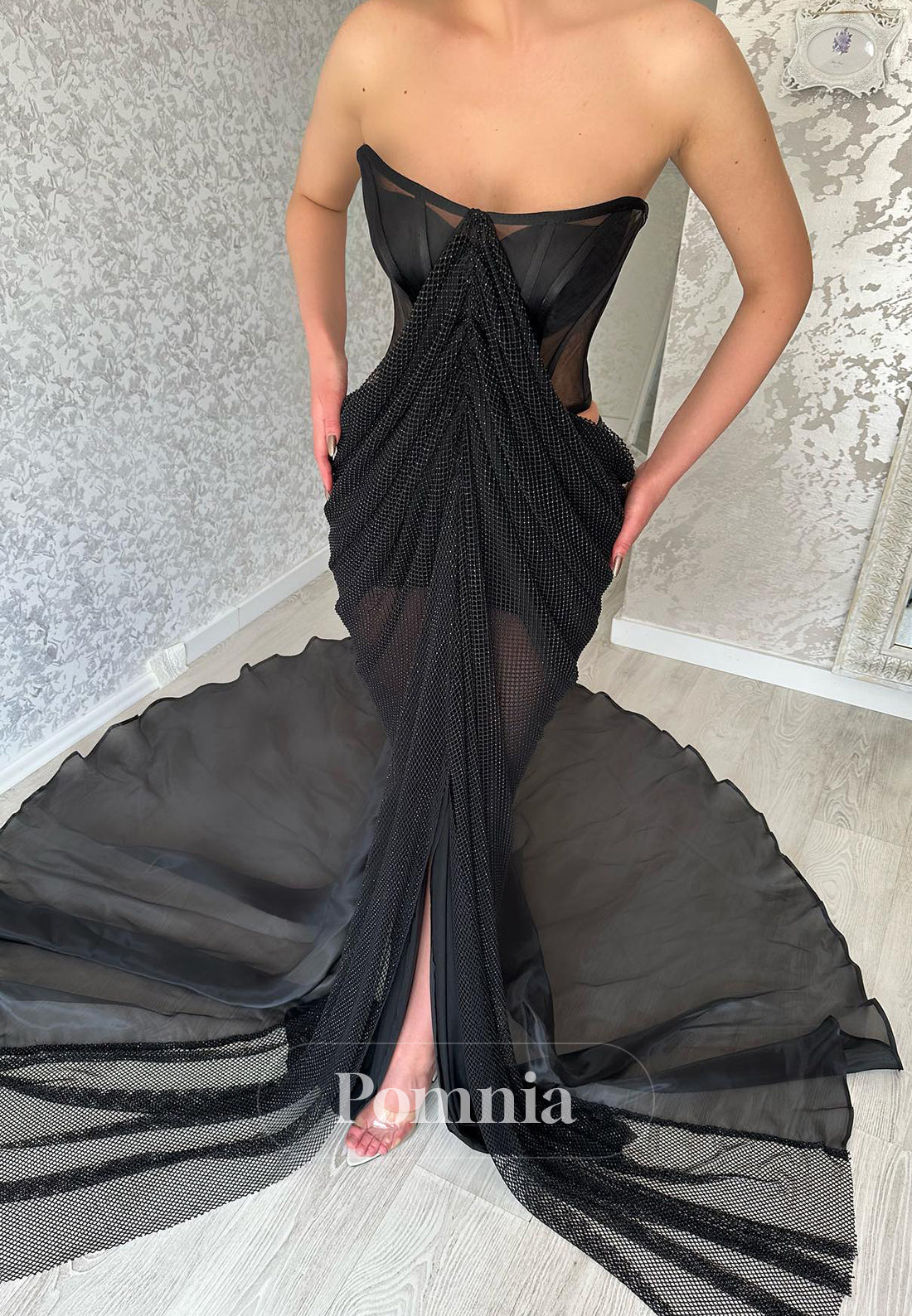 Black Sleeveless Scoop Slit Ruched Evening Dress
