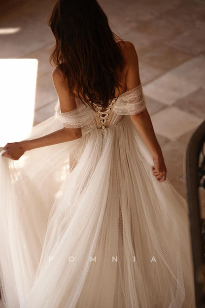P3025 - Off-Shoulder Sweetheart Tulle Bohemian Wedding Dress with Slit