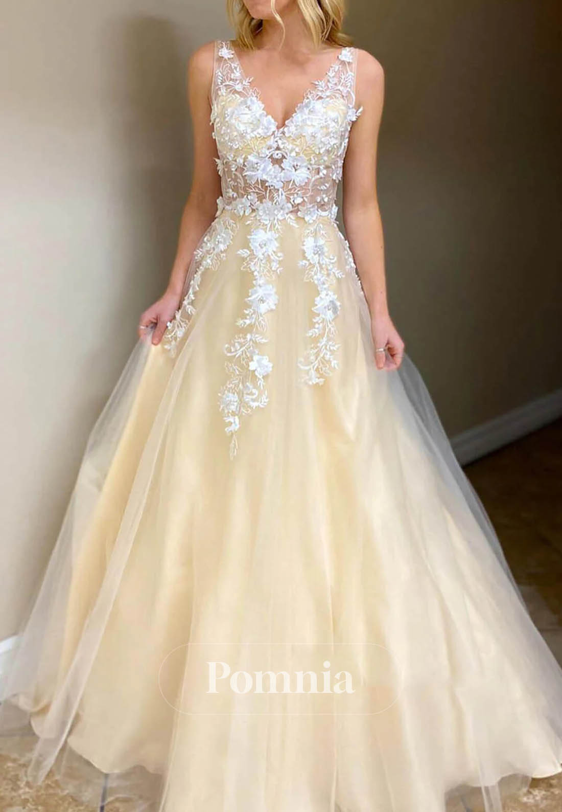 Princess 3D Floral Appliques Tulle A-Line Long Prom Dress