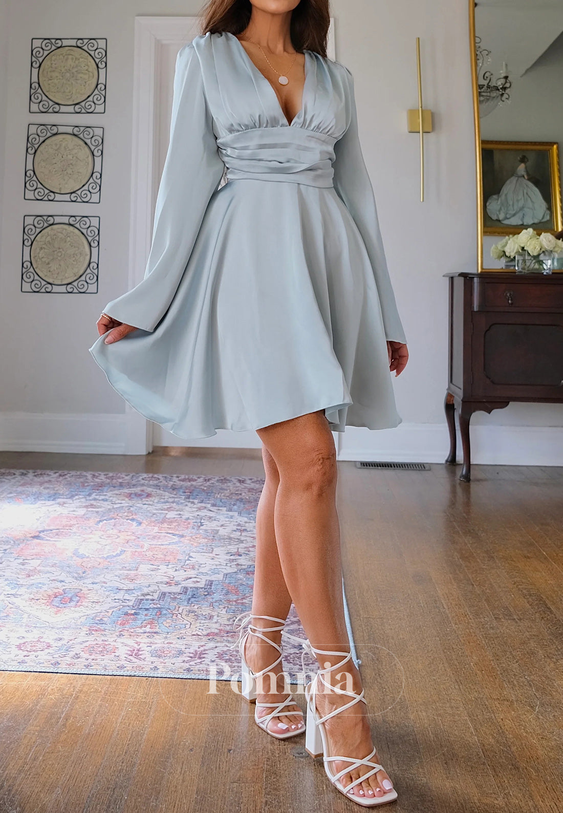 A-Line Long Sleeves V-Neck Empire-Waist Short Party Dress