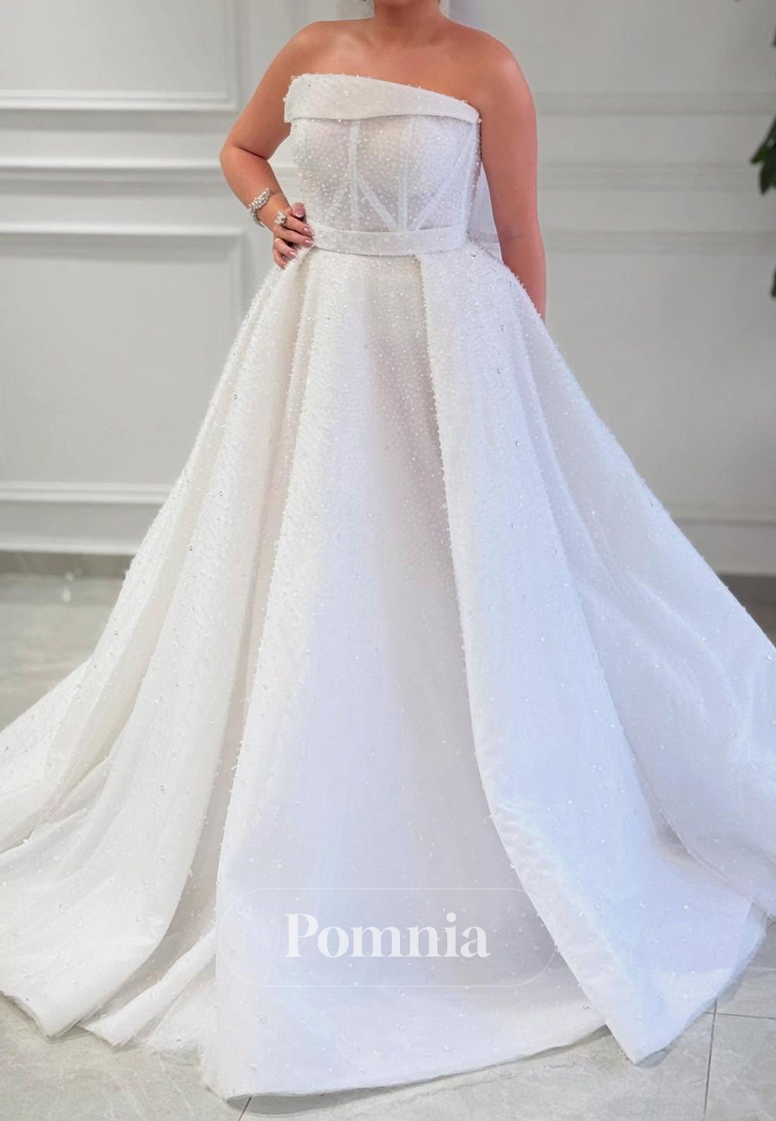 Simple A-Line Strapless Sleeveless Sequins Wedding Dress
