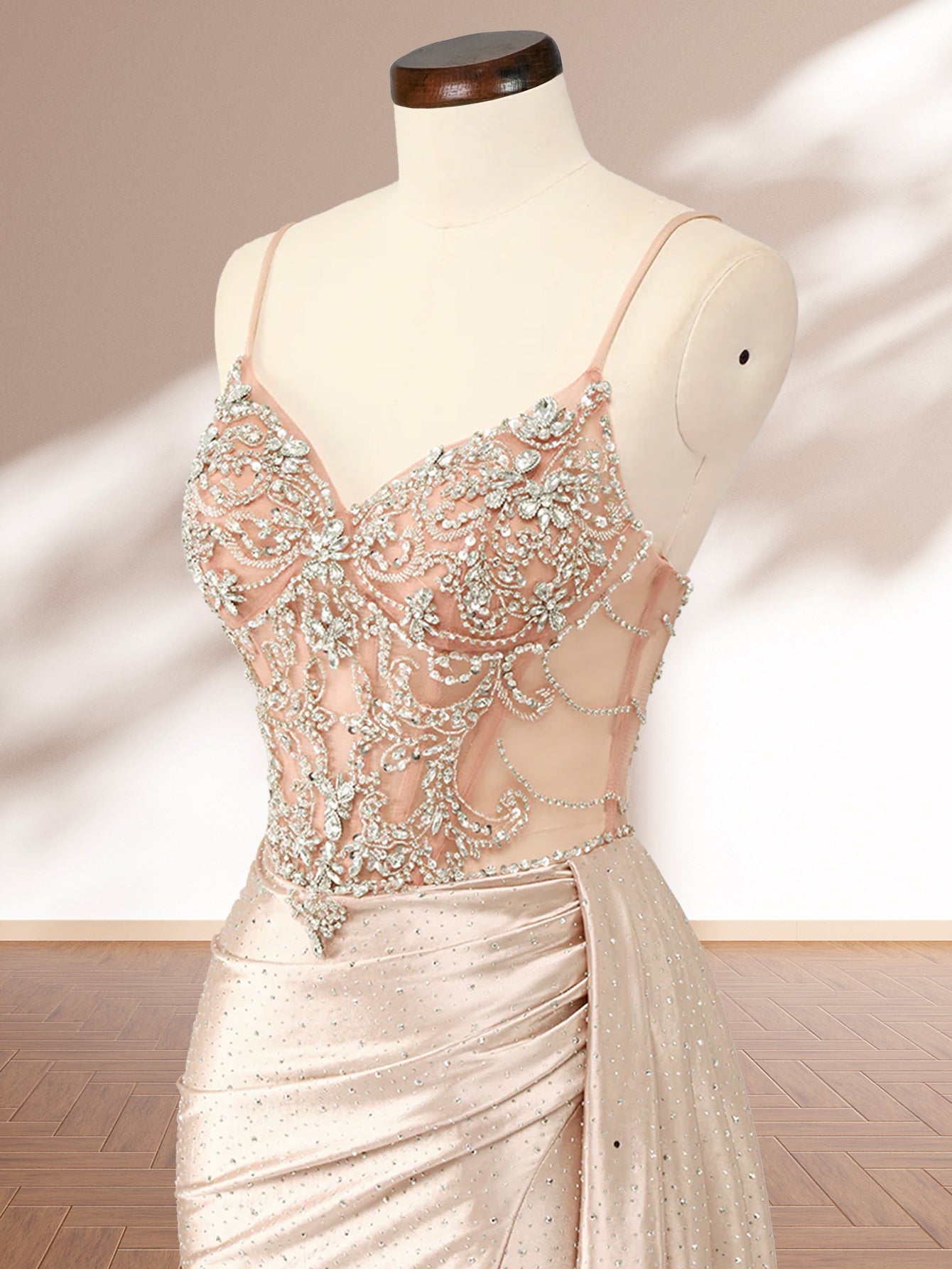 Luxury Lace Embroidery Crystal Mermaid Prom Dress