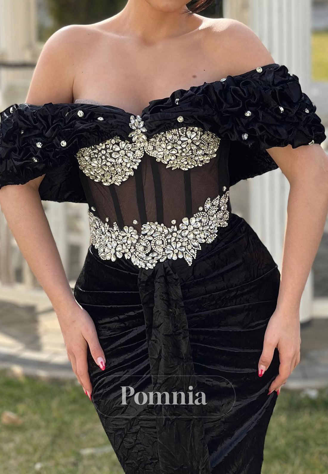 Black Off-Shoulder Sleeveless Beads Mermaid Prom Dress