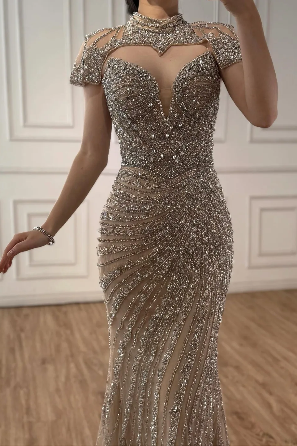 Charming Sleeveless Long Mermaid Prom Dress With Beading Vest