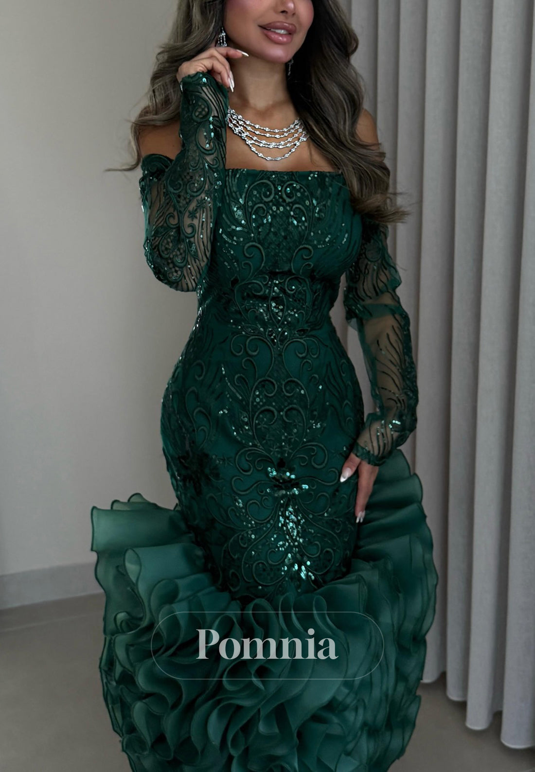 Dark Green Long Sleeves Square Appliques Mermaid Prom Dress