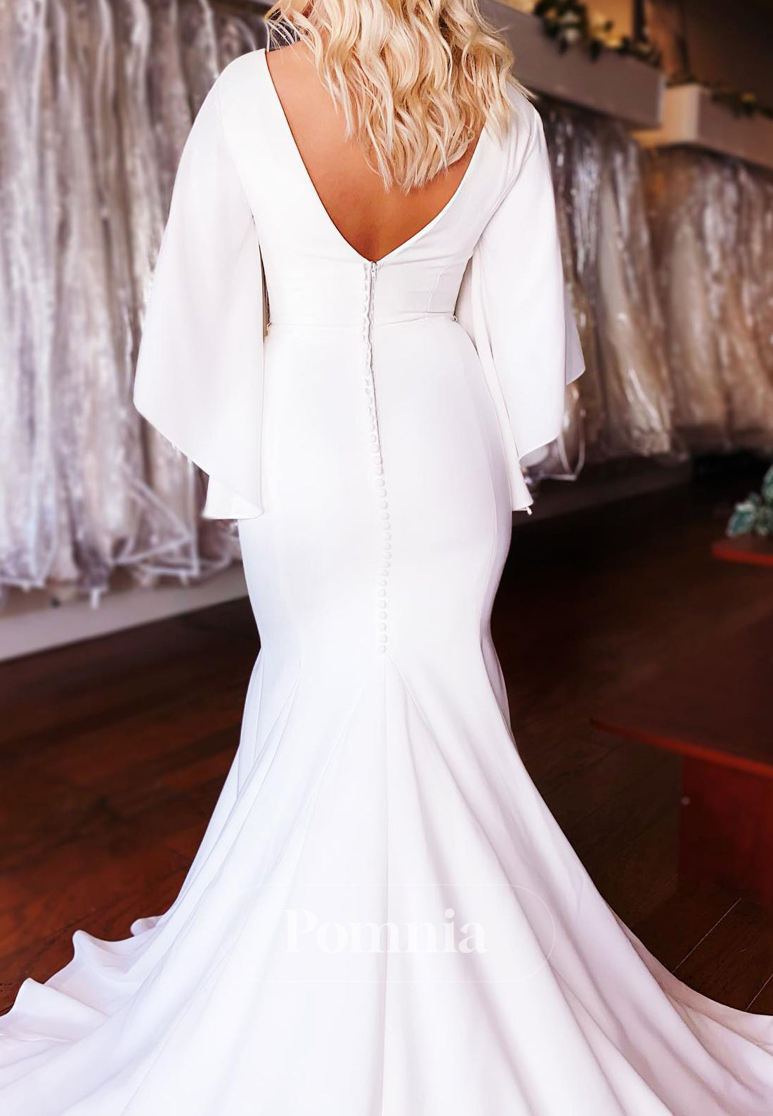 Elegant V-Neck Long Sleeves Sweep Train Backless Wedding Dress