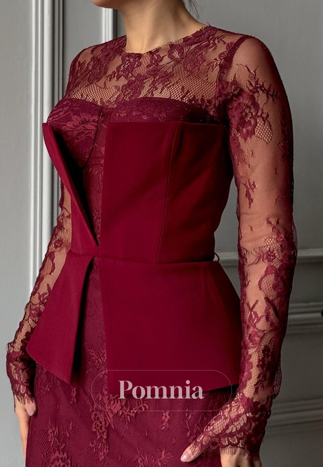 Burgundy Long Sleeves Scoop Floor-Length Evening Dress