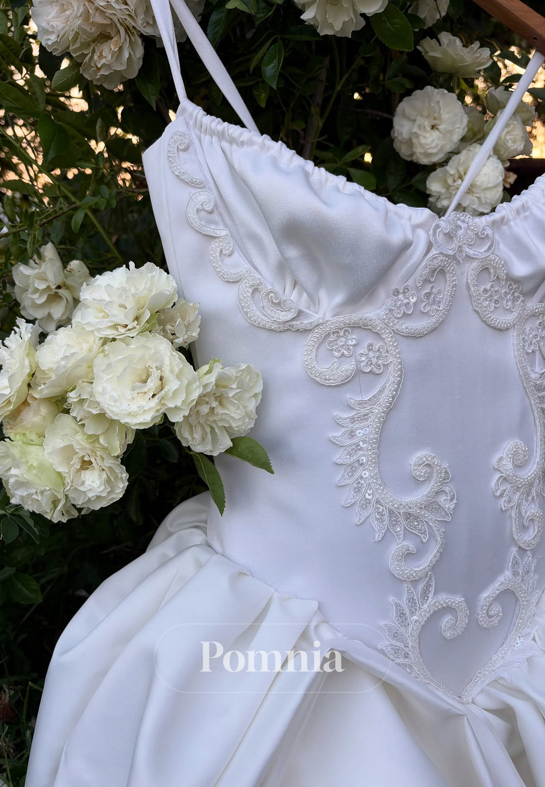 White Spaghetti Straps Scoop Appliques Ruched Homecoming Dress