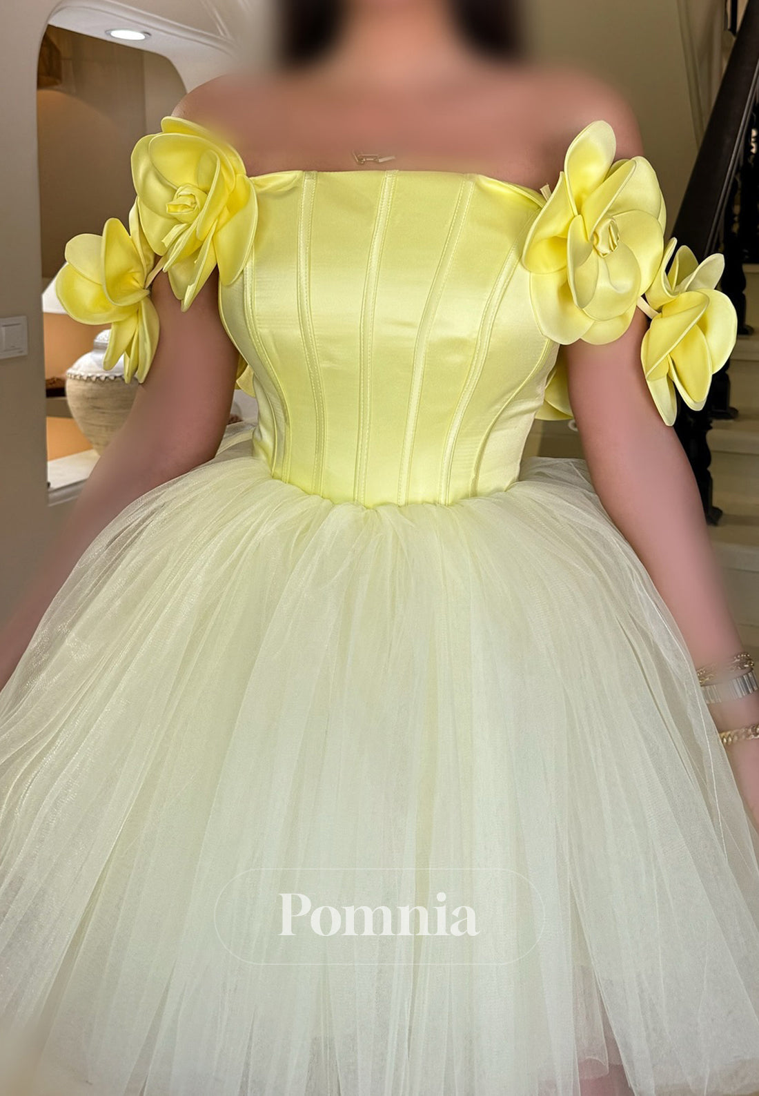 Simple Short Sleeves Scoop Corset A-Line Homecoming Dress