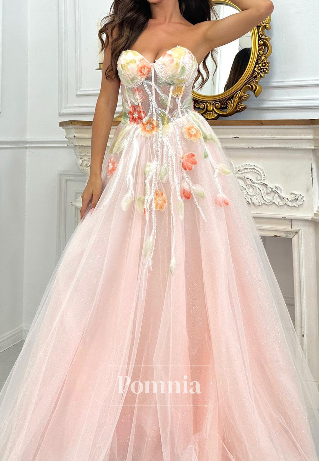 Rose Petal Sweetheart Sleeveless Floral Appliques Lace Prom Dress