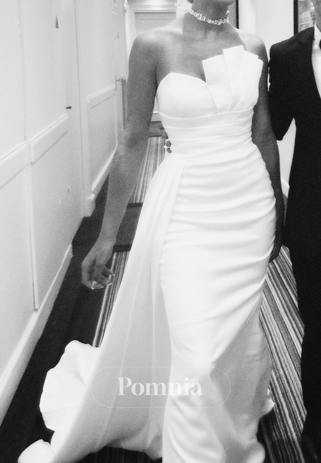 Strapless Sleeveless Ruched Corset Satin Wedding Dress