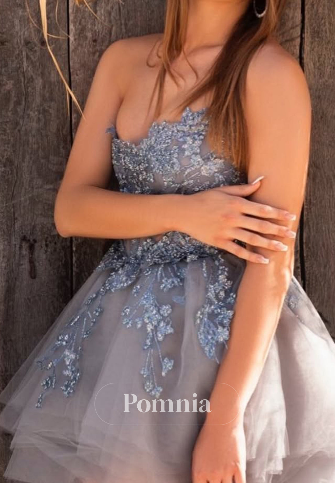 Simple Strapless Sleeveless Floral Appliques Short Homecoming Dress