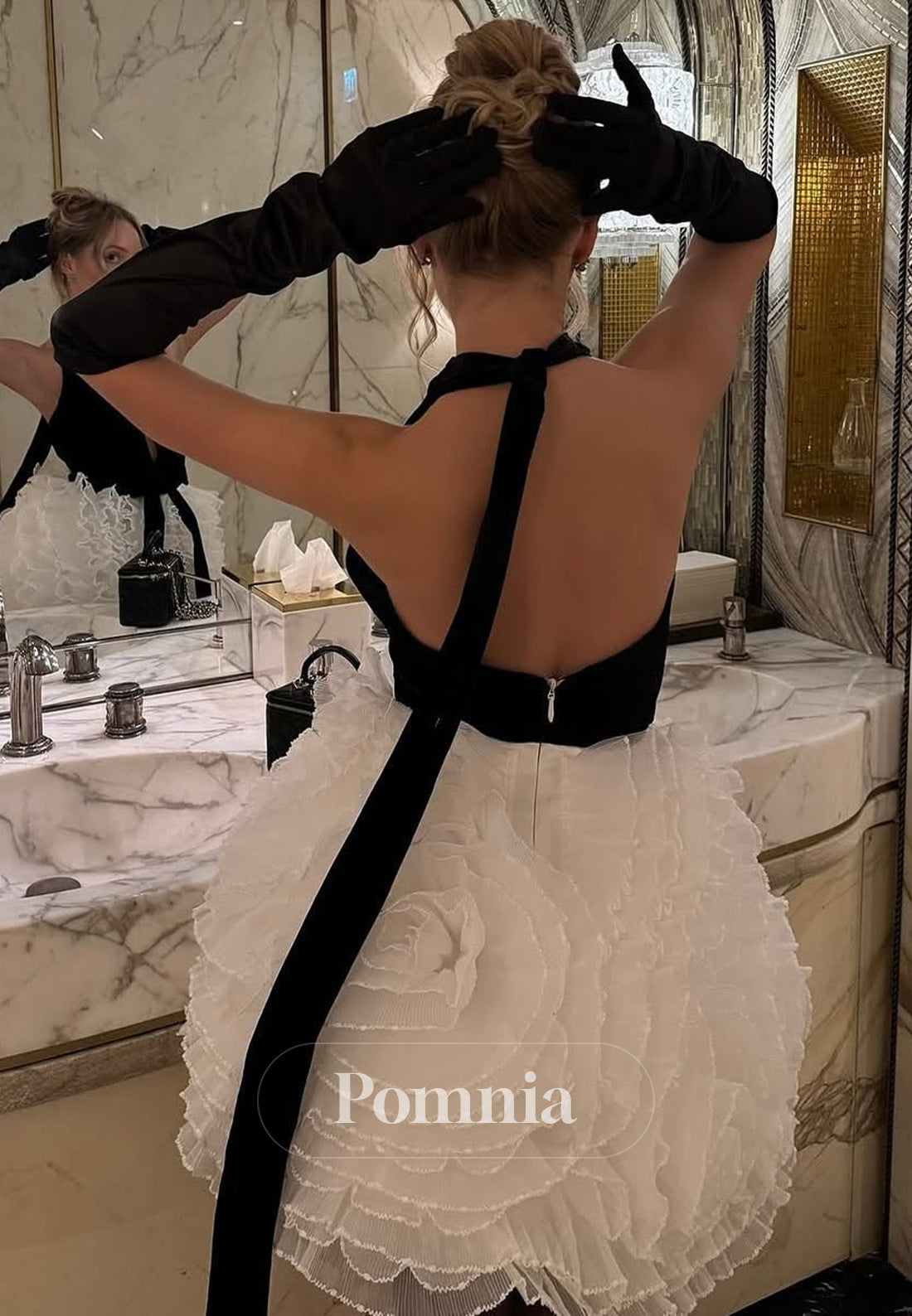 Simple Halter Sleeveless Bowknot Mini Homecoming Dress