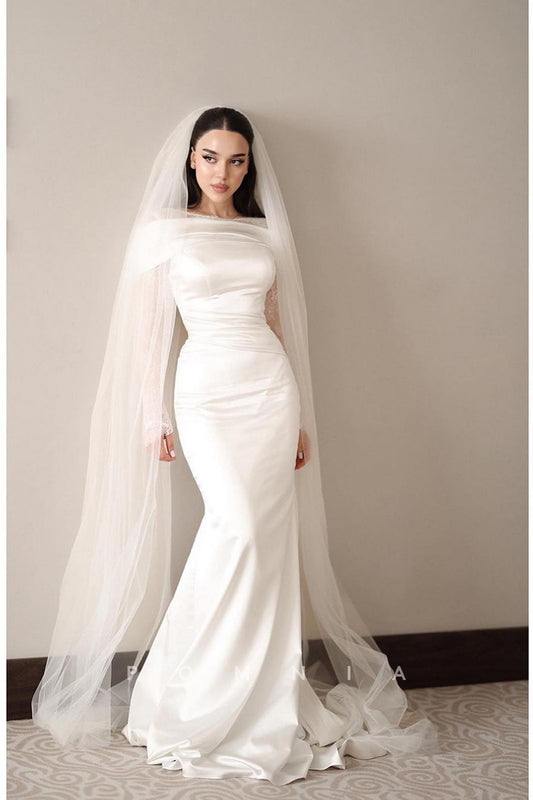 P3100 - Illusion Neckline Lace Long Sleeves Vintage Mermaid Wedding Dress