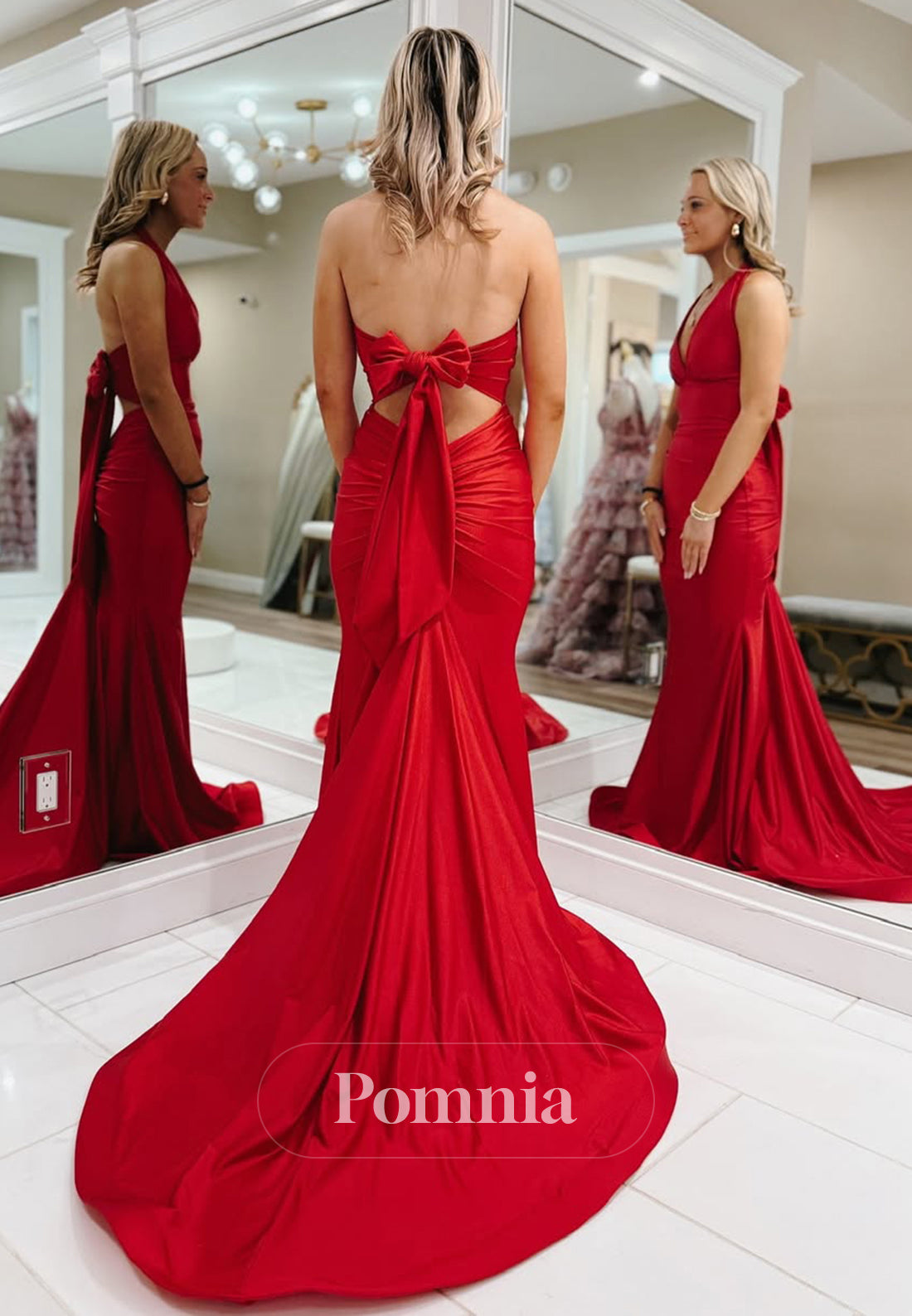 Red Halter Sleeveless Prom Dress with Train Backless Evening Party Dress