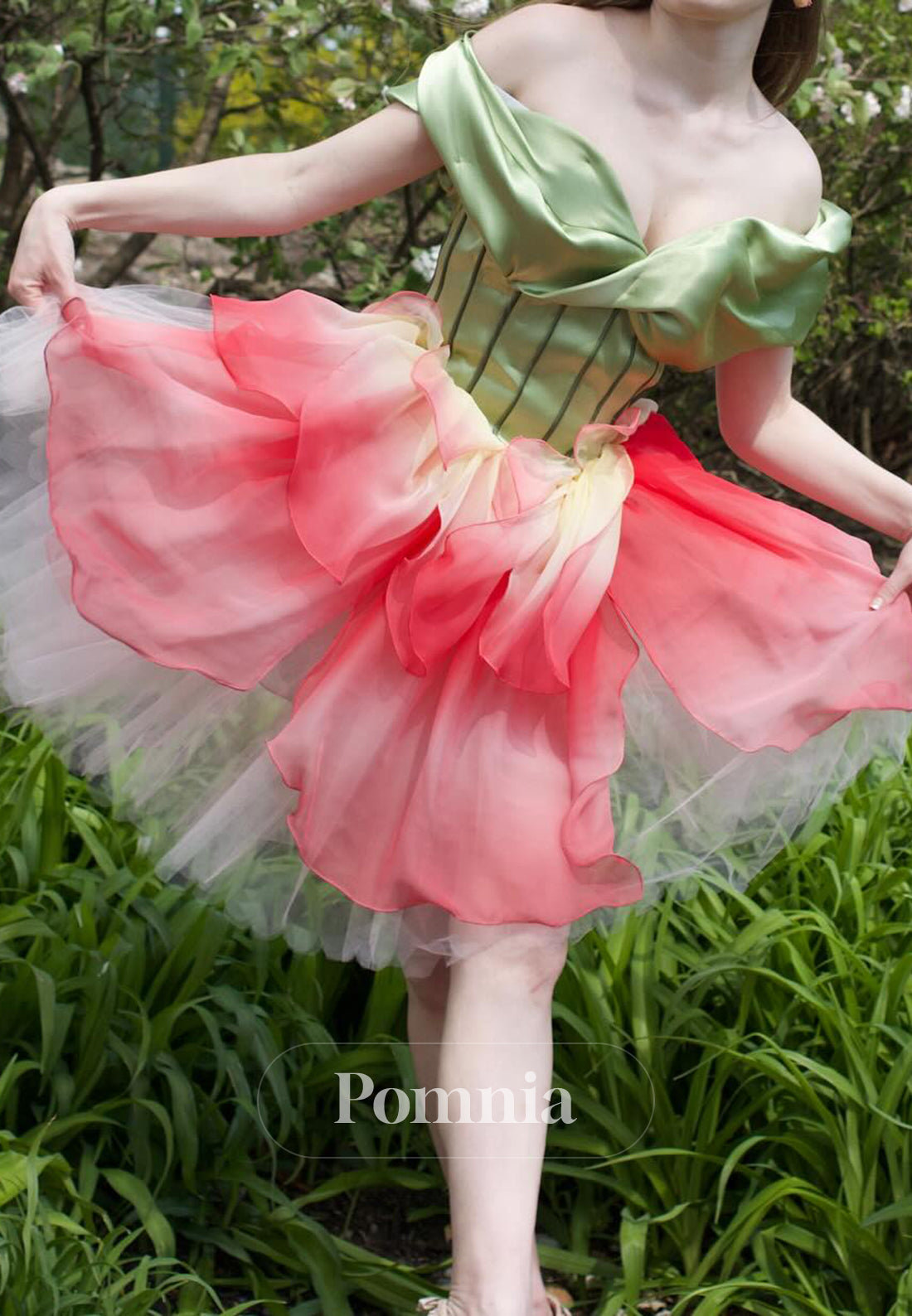 A-Line Sweetehart Sleeveless Ruffles Corset Homecoming Dress