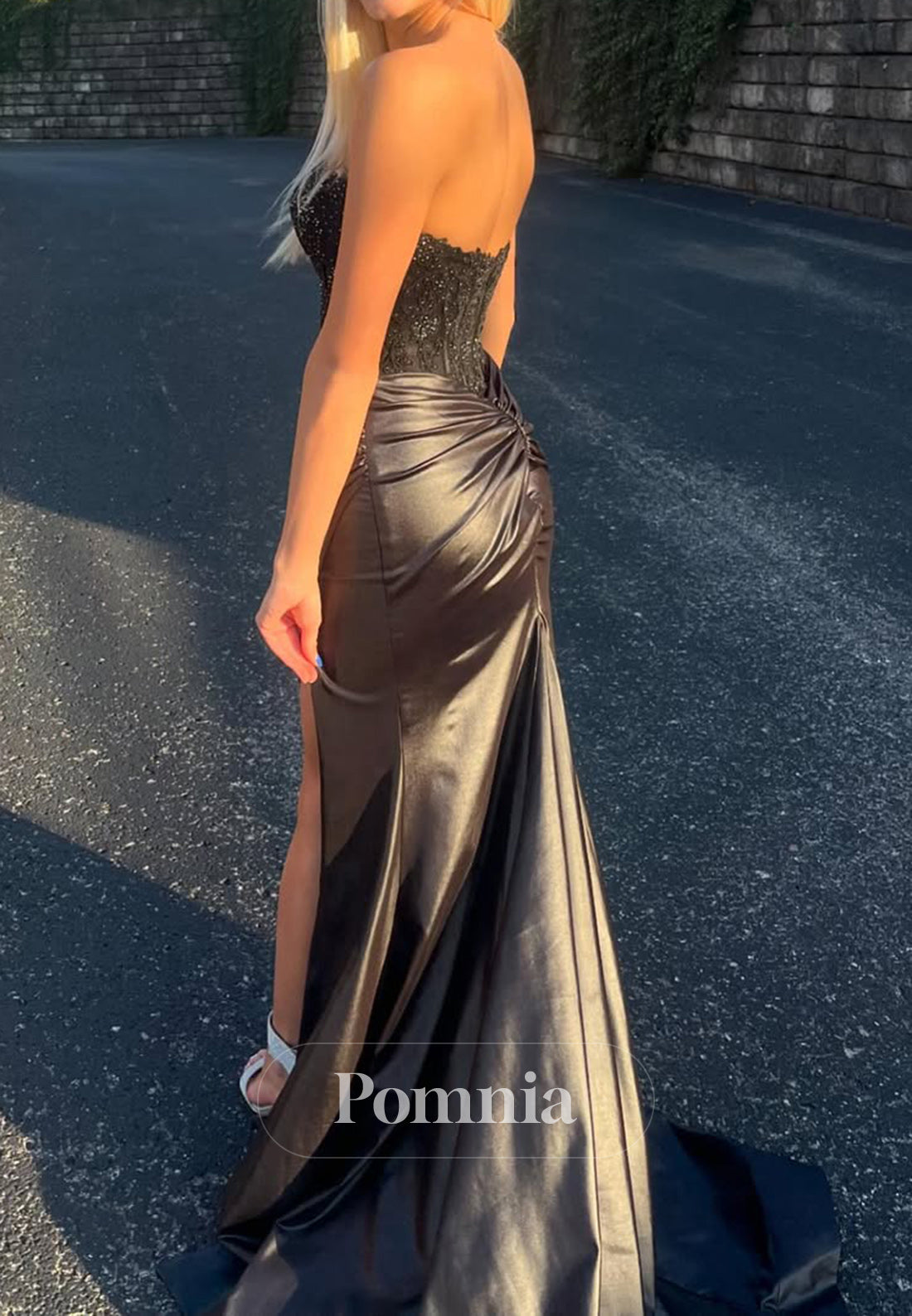 Black Strapless Sleeveless Prom Dress with Slit Pleats Evening Party Dress