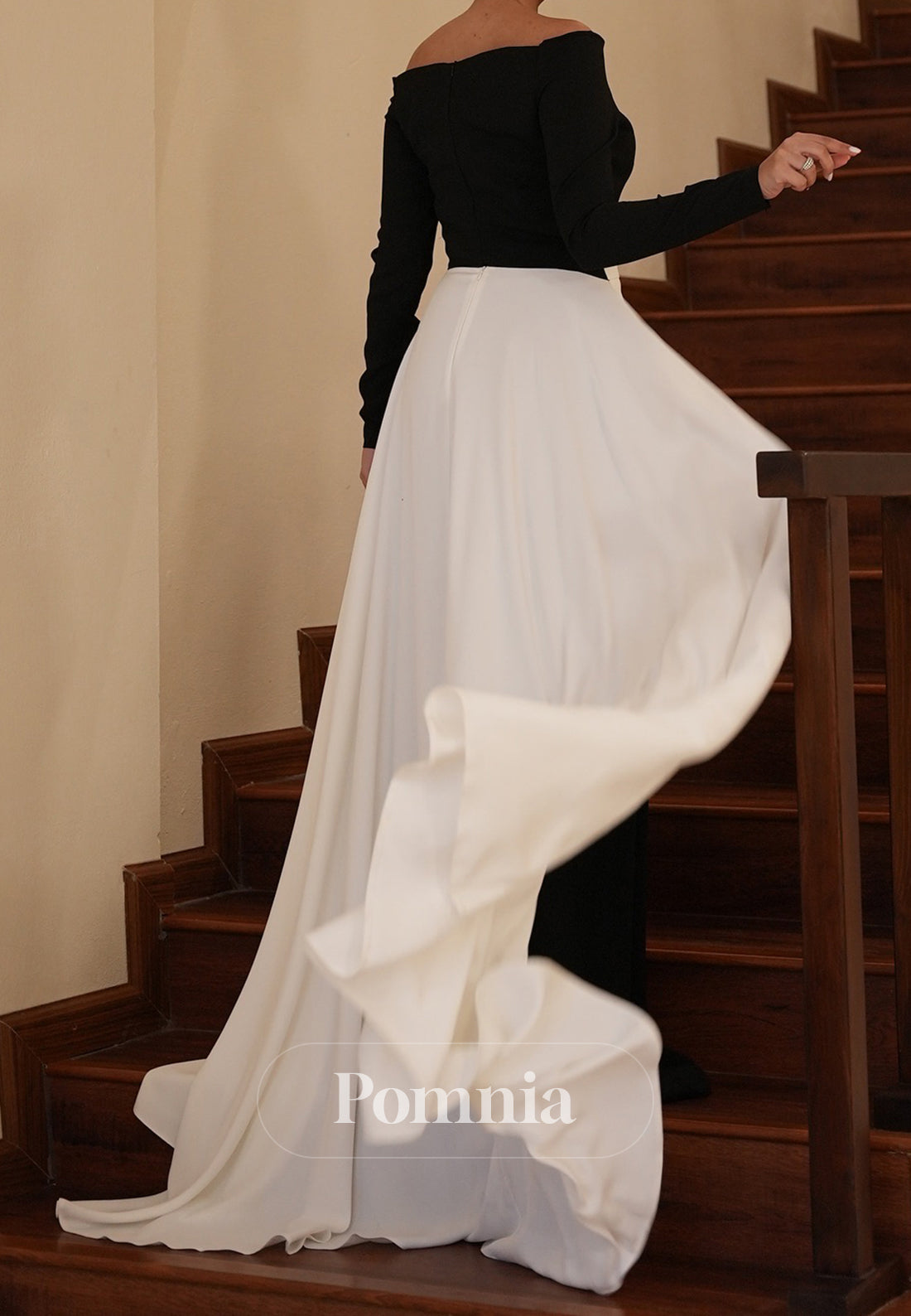 Black Long Sleeves Off-Shoulder Empire-Waist Evening Dress