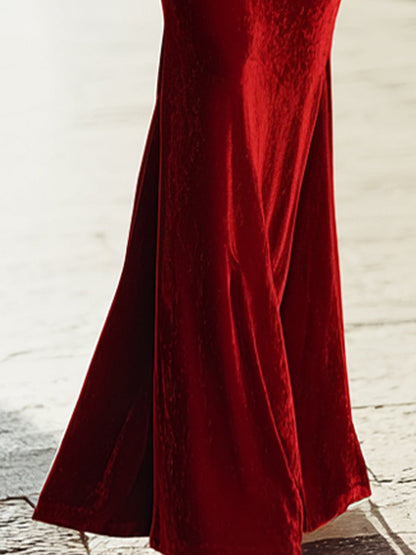 Elegant Velvet Cut-Out Evening Gown With Puff Sleeves Set