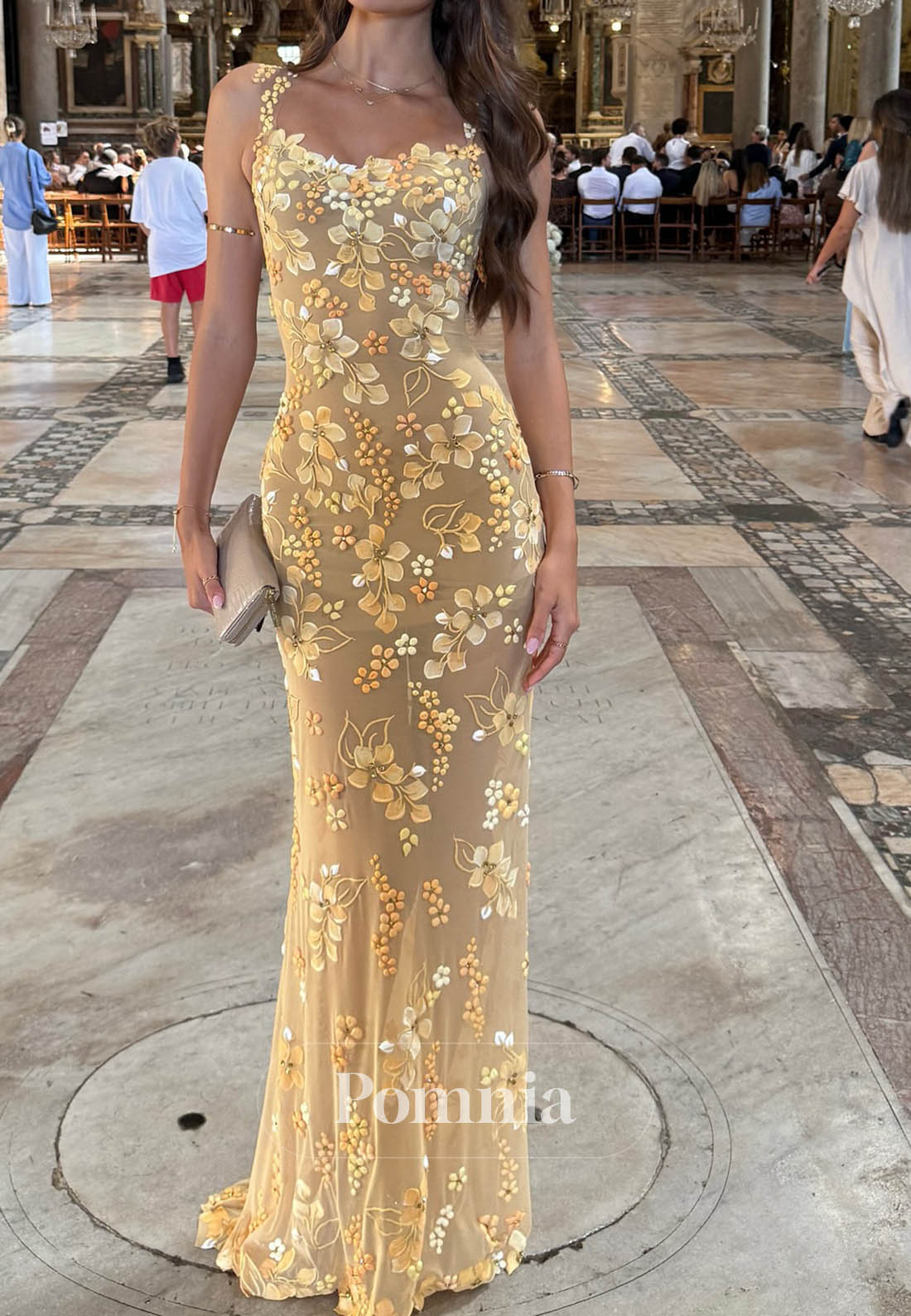 Charming A-Line Spaghetti Straps Square Appliques Prom Dress