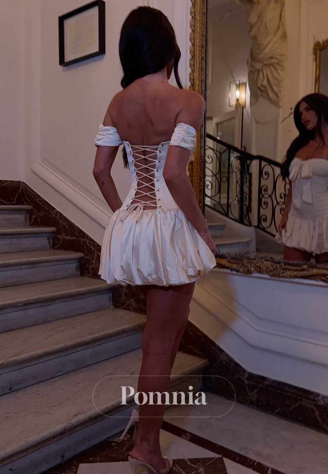 Simple Off-Shoulder Sweetheart Ruched Homecoming Dress