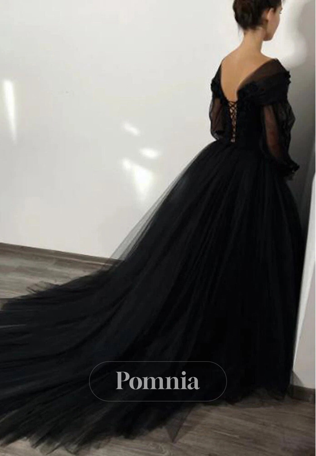 Black Long Sleeves V-Neck Empire-Waist Wedding Dress