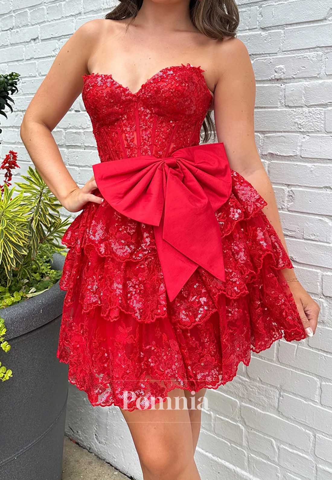 Charming Sweetheart Sleeveless Lace Homecoming Dress