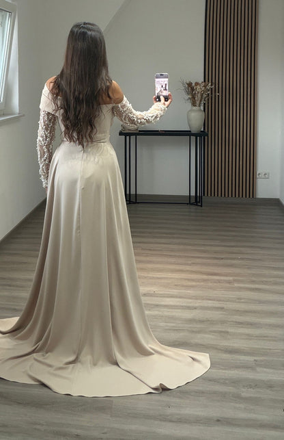 Charming Long Sleeves Square SweepTrain Evening Dress