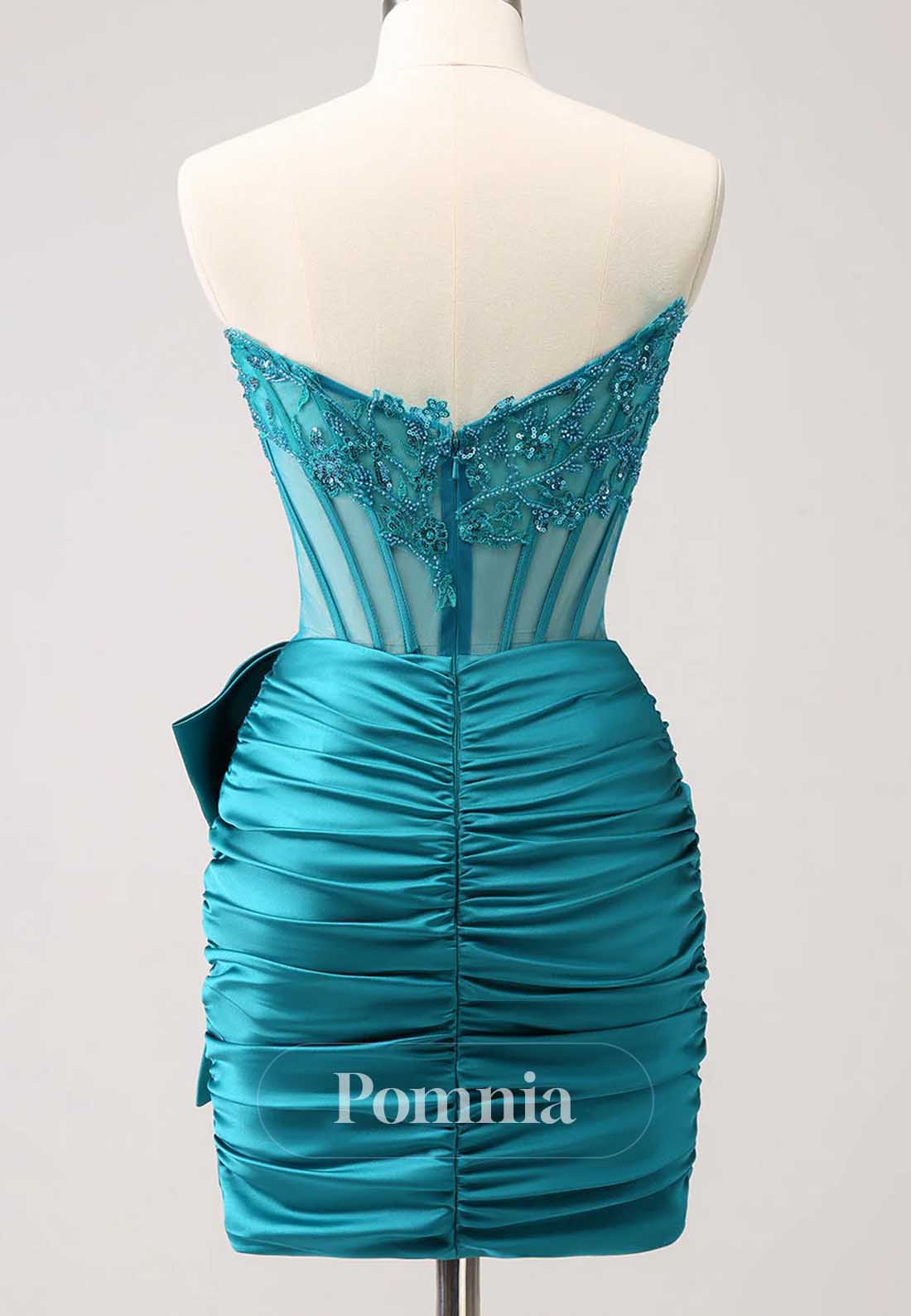 Charming A-Line Strapless Sleeveless Bowknot Homecoming Dress