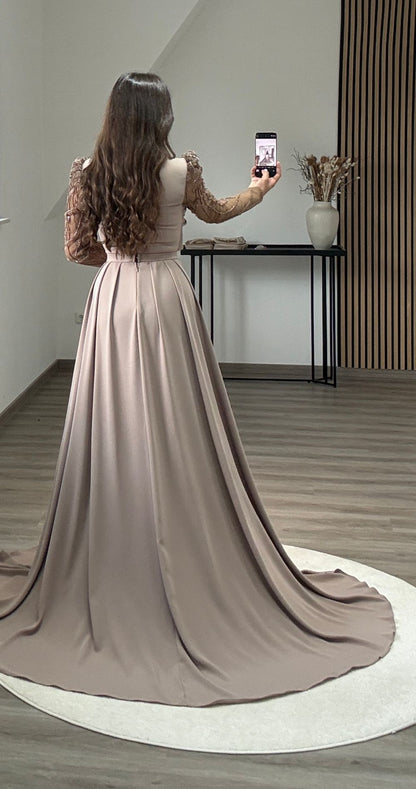 High Neck Long Sleeves Sequins Ruched Evening Dress