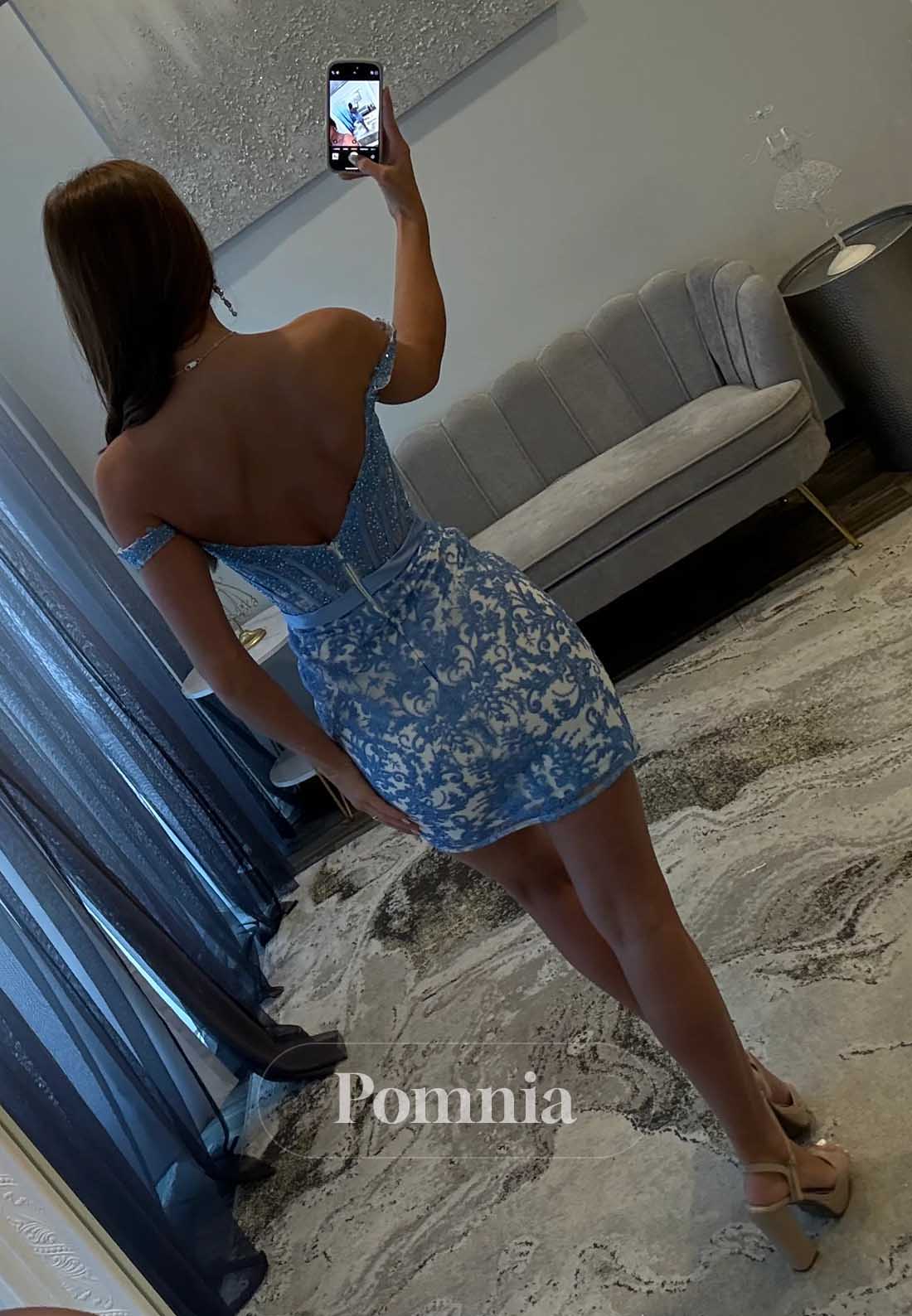 Charming Strapless Sleeveless Appliques Homecoming Dress