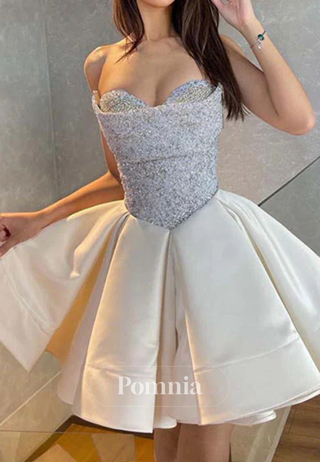 Charming A-Line Sleeveless Strapless Sequins Homecoming Dress