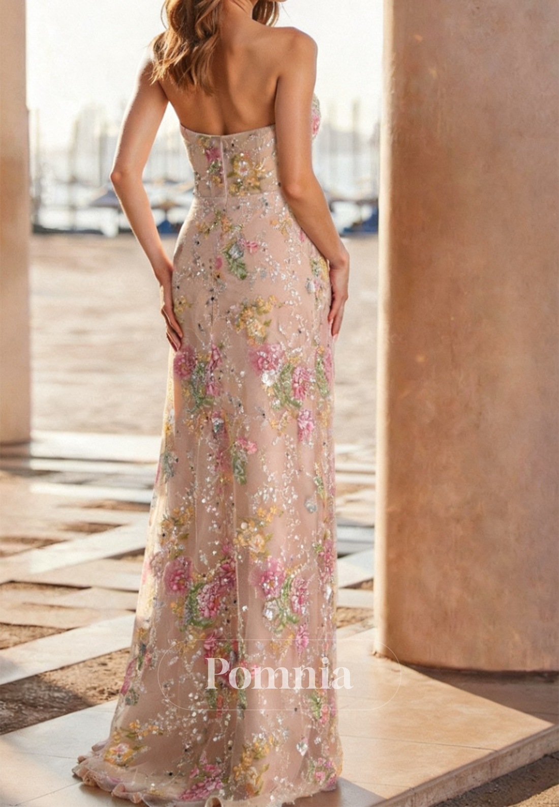 Charming A-Line Sleeveless Strapless Floral Appliques Prom Dress