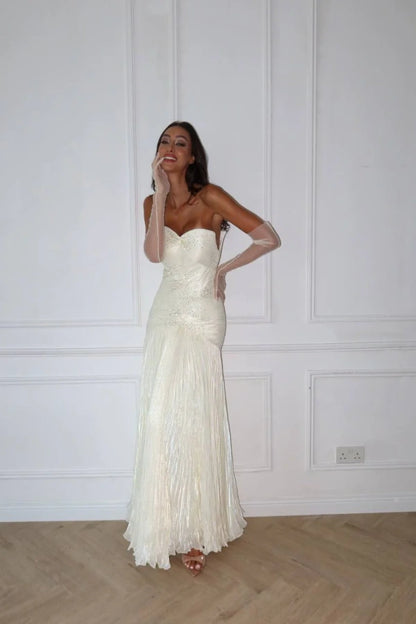 Dazzling Ivory Sweetheart Prom Dress Sleeveless Pleated with Sequins