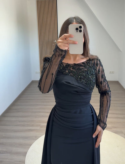 Dark Navy Long Sleeves Scoop Appliques Evening Dress