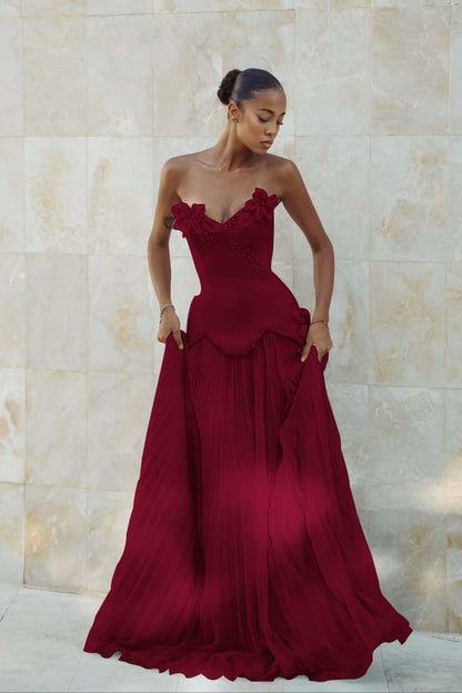 Stunning Strapless Sleeveless Long Prom Dress With Pleated Beading