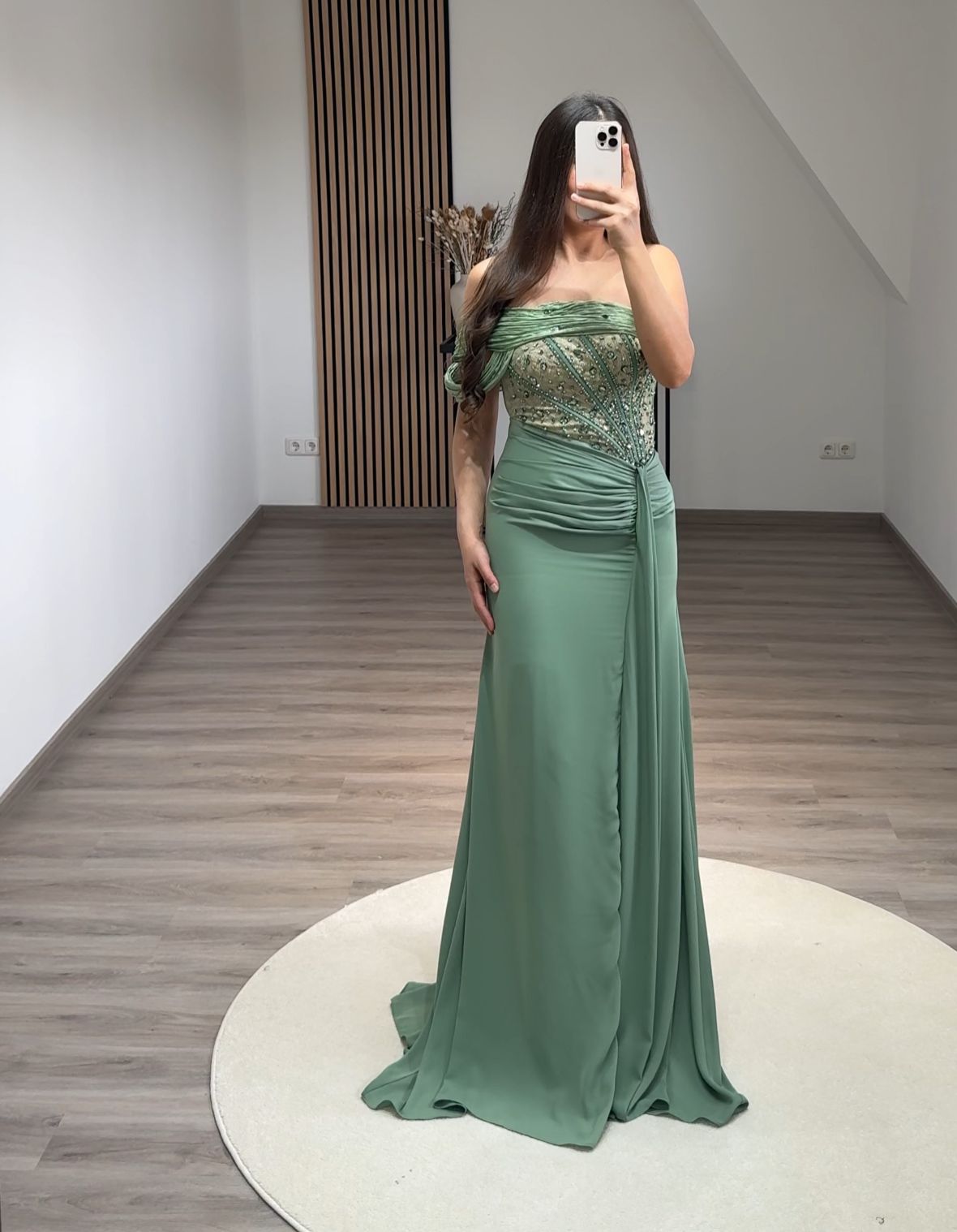 Charming A-Line Spaghetti Straps Square Appliques Evening Dress