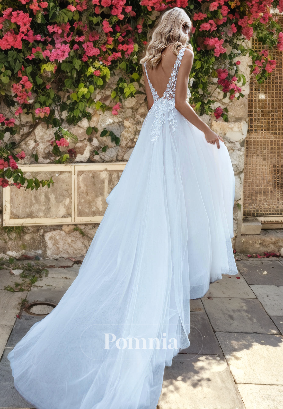 A-Line Straps V-Neck Appliques Sleeveless High Slit Long Bohemian Wedding Dress