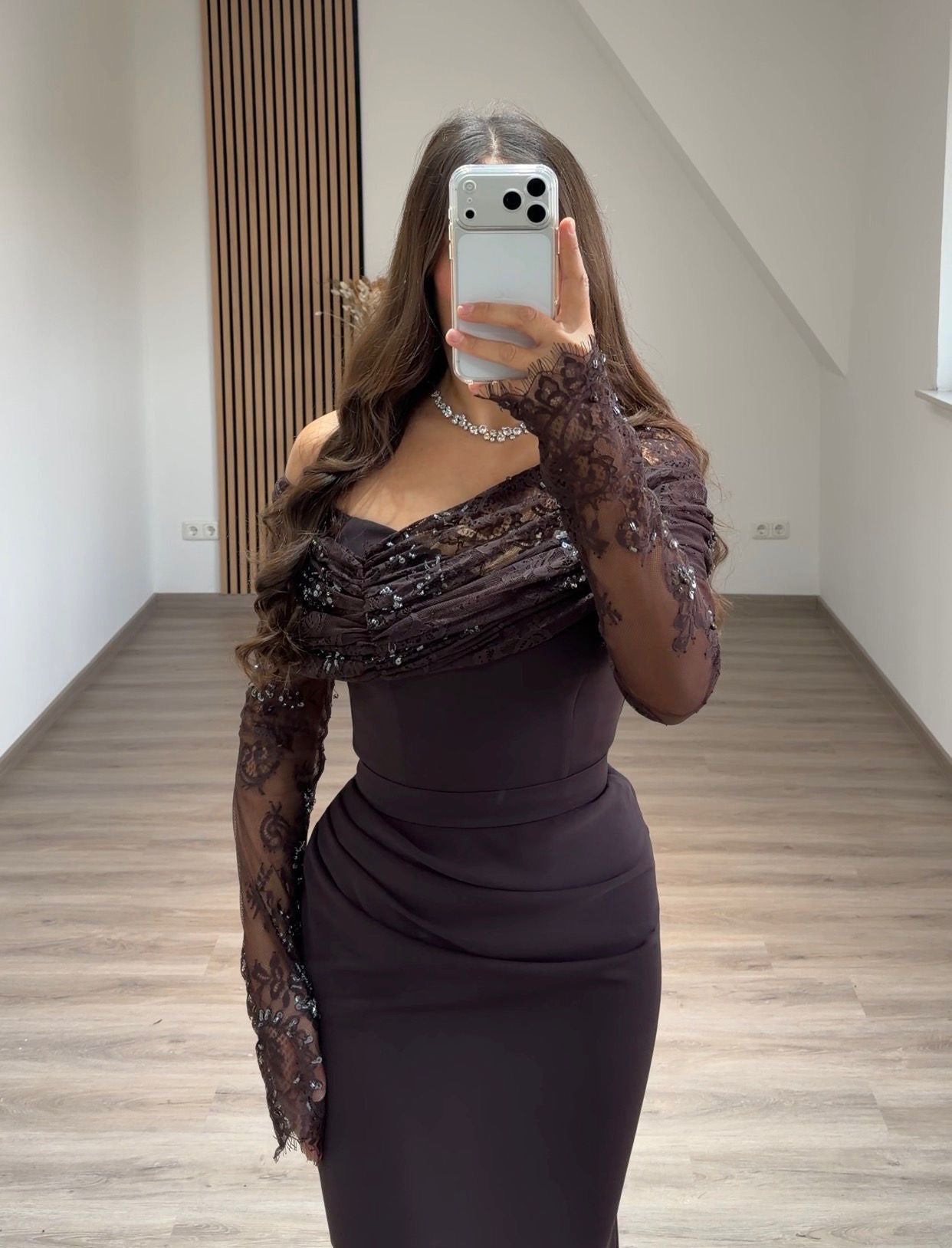 Sheath One Shoulder Long Sleeves Appliques Evening Dress