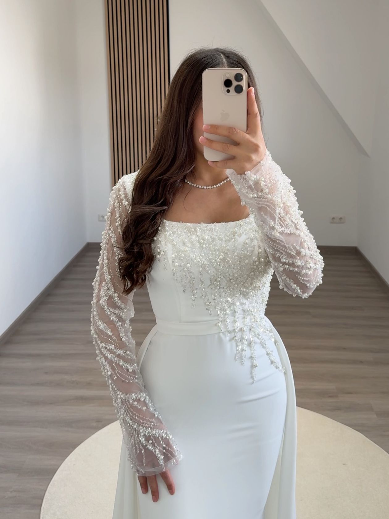 Long Sleeeves Square Appliques Evening Dress