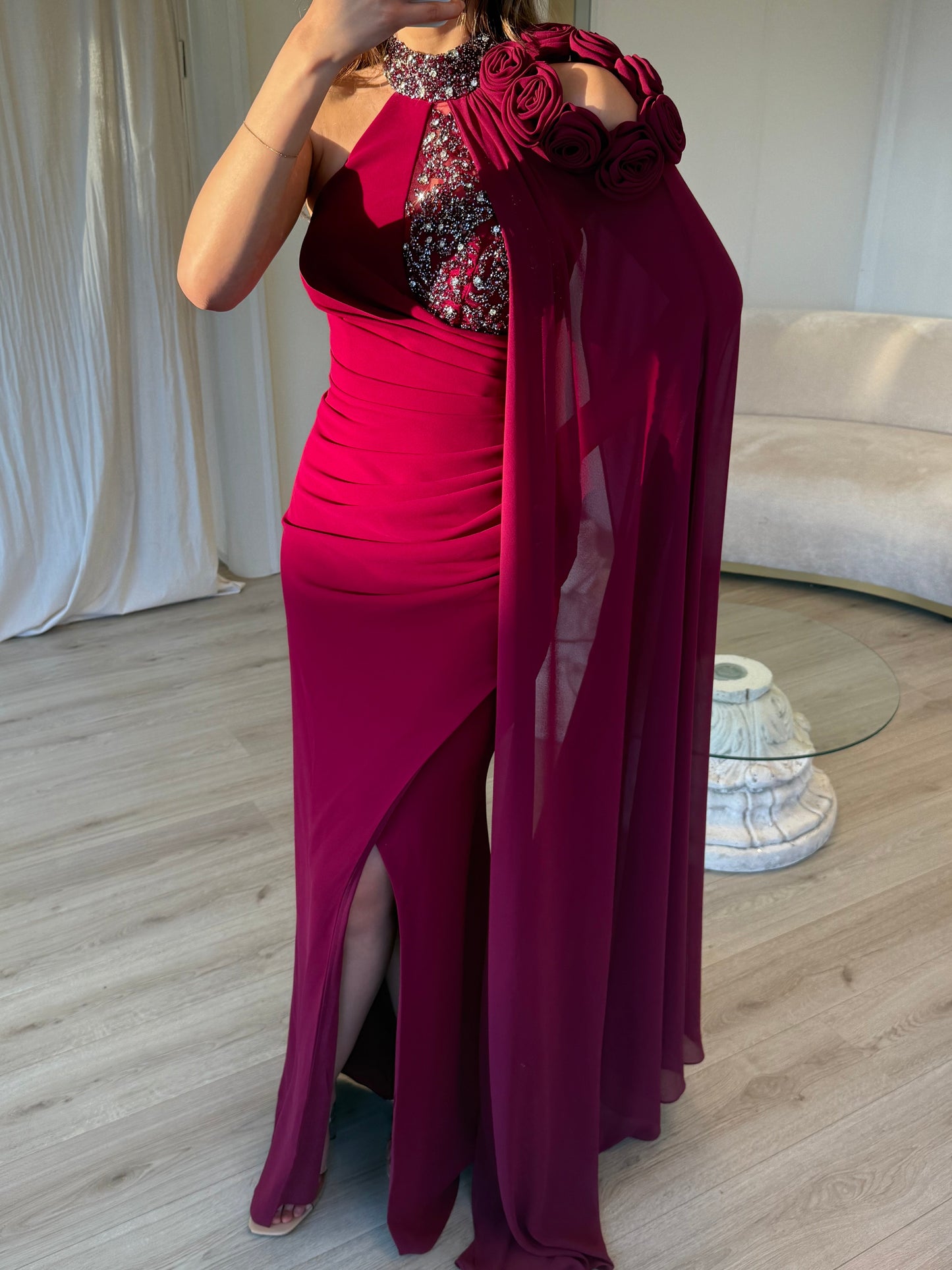 Burgundy Sleeveless Halter Sequins Sheath Evening Dress