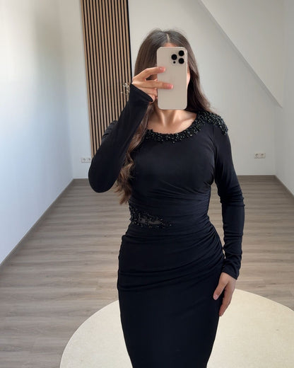 Long Sleeves Scoop Sequins Satin Evening Dress