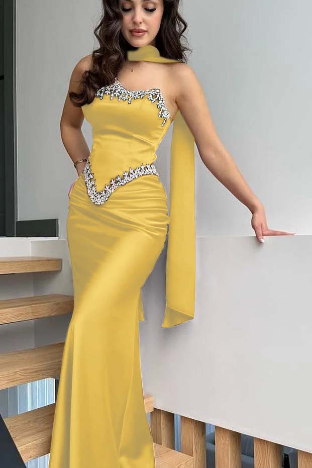 Strapless Sleeveless Long Mermaid Pleated Prom Dress With Ruffles And Appliques