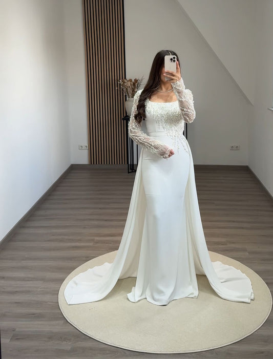 Long Sleeeves Square Appliques Evening Dress