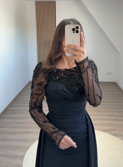 Dark Navy Long Sleeves Scoop Appliques Evening Dress