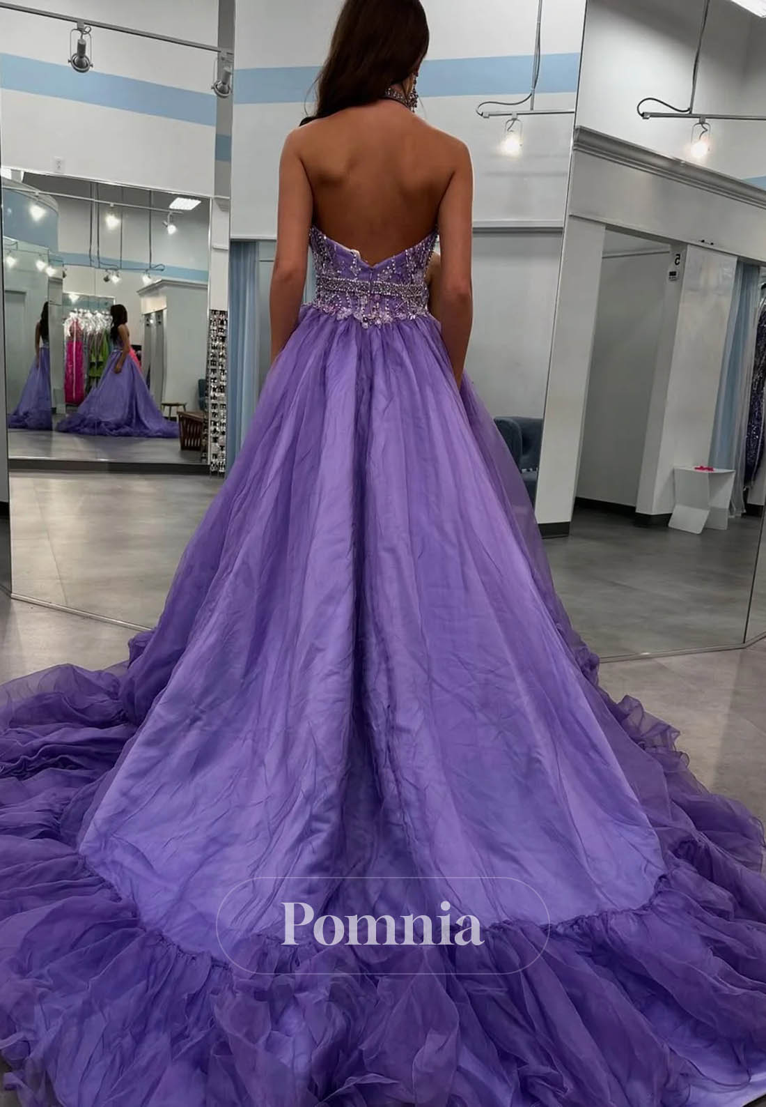 A-Line Tulle Beaded Prom Dresses Long Halter Neck Party Gowns